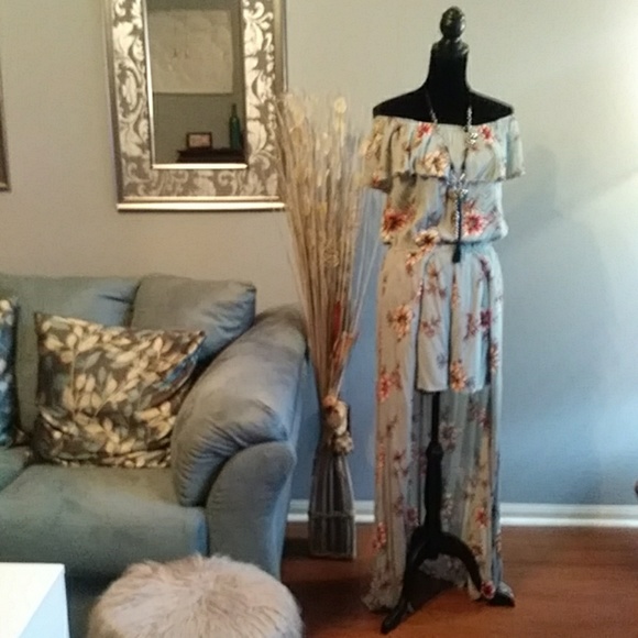Entro Dresses & Skirts - NWT Floral Skort Romper Maxi